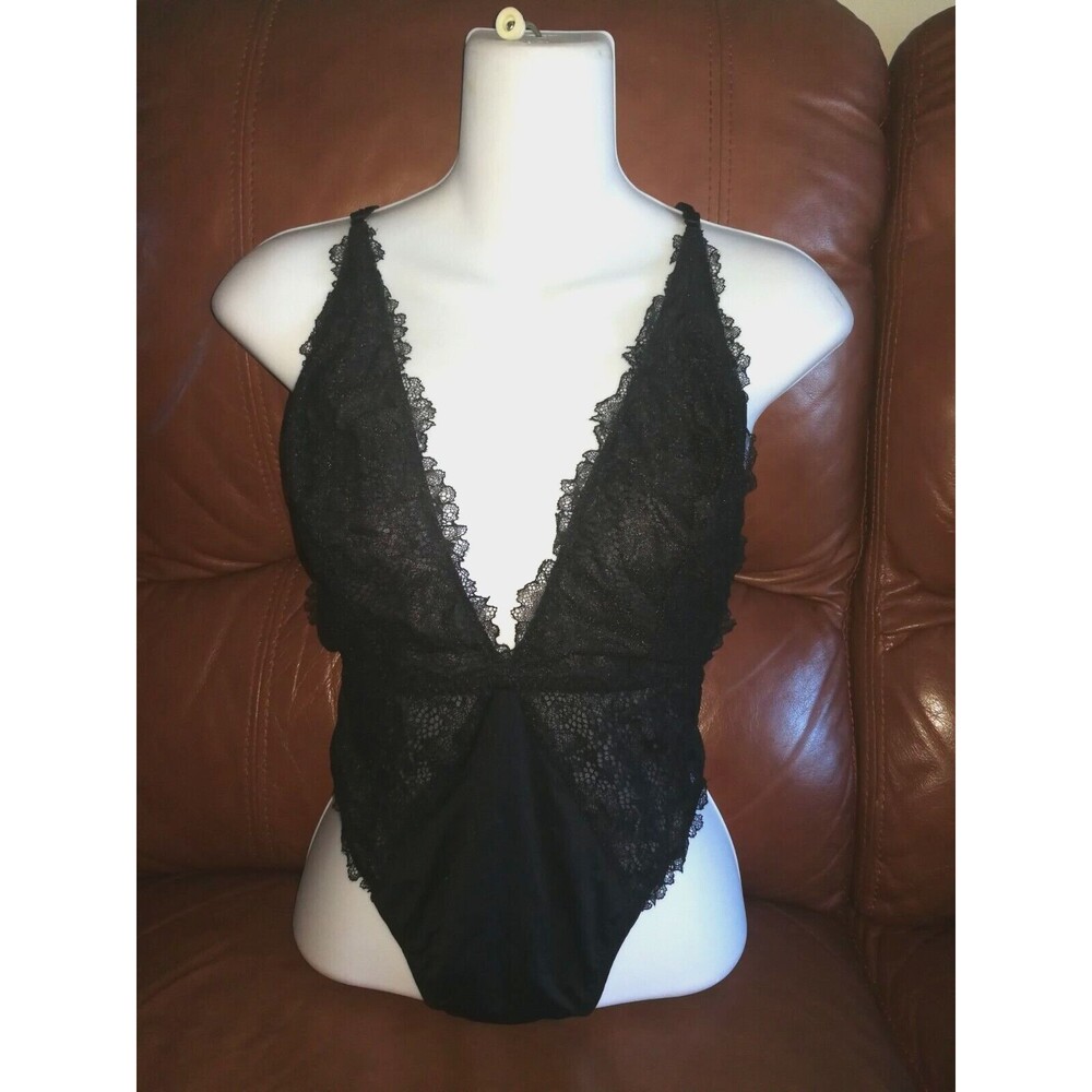Women's Victoria's Secret Sexy Black Lace Bodysuit One Piece Size Medium